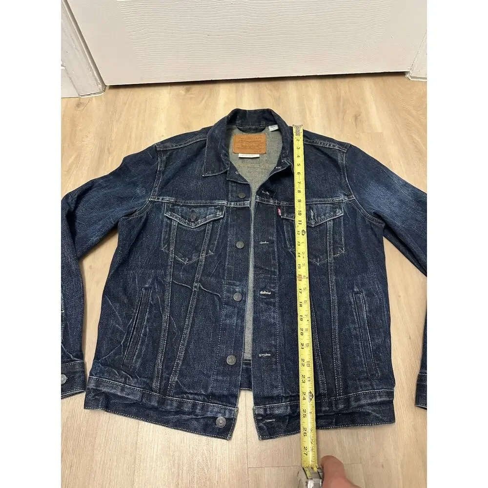 Levi's Denim Trucker Jacket Mens M Dark Wash Cotton Button Up Premium 40 Years
